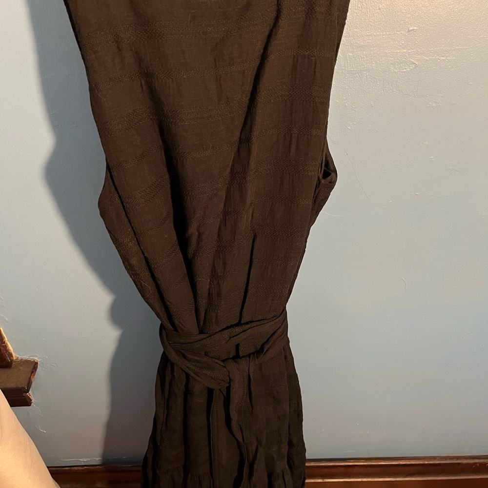 Elegant Black ruffled shift Dress